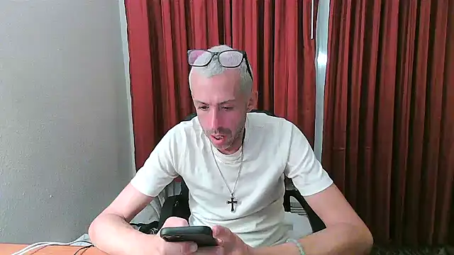 smokenstrokex online show from 8, 11, 2025