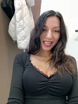  MiaQueen  online show from 18, 11, 2025
