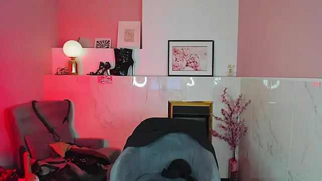 KylieMellow online show from 1, 10, 2025