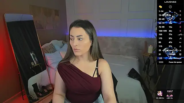 KylieMellow online show from 4, 7, 2026