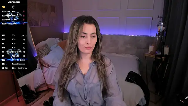 KylieMellow online show from 13, 7, 2026