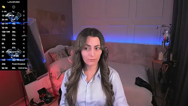 KylieMellow online show from 18, 7, 2026