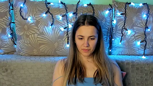 MaggieCake online show from 1, 3, 2026