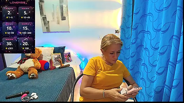 Snapshot of Naty_Stone chatting on 9, 12, 2024 Naty Stone online show from 9, 12, 2024