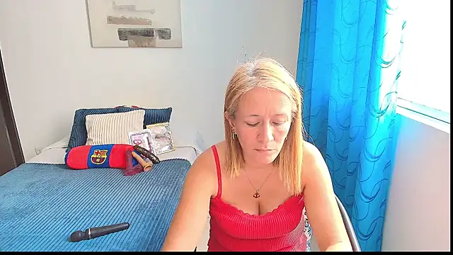 Snapshot of Naty_Stone chatting on 29, 1, 2025 Naty Stone online show from 29, 1, 2025