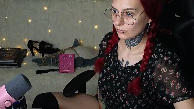 Ginger Stay online show from 6, 10, 2025