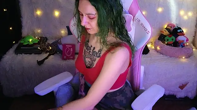 Ginger Stay online show from 15, 3, 2026