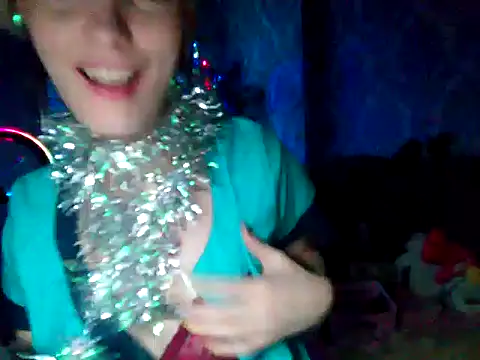 WildMissNiks online show from 27, 12, 2024