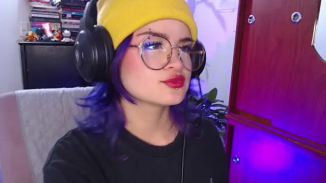 Snapshot of Raventh_ chatting on 18, 9, 2025 Raventh online show from 18, 9, 2025