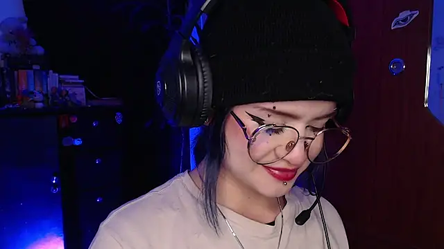 Snapshot of Raventh_ chatting on 14, 12, 2025 Raventh online show from 14, 12, 2025