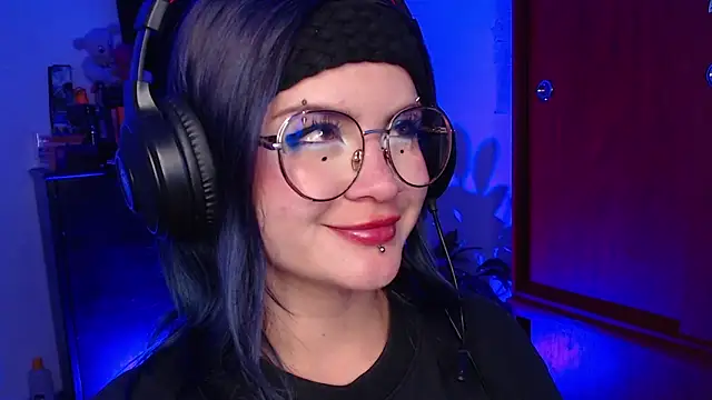 Snapshot of Raventh_ chatting on 21, 12, 2025 Raventh online show from 21, 12, 2025