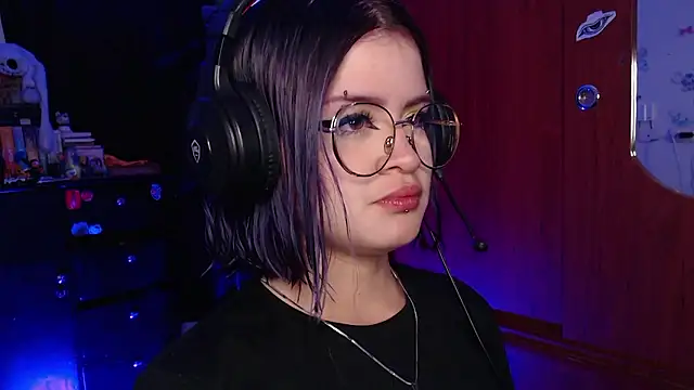 Snapshot of Raventh_ chatting on 11, 1, 2026 Raventh online show from 11, 1, 2026