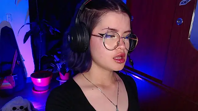 Snapshot of Raventh_ chatting on 15, 1, 2026 Raventh online show from 15, 1, 2026