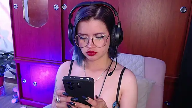 Snapshot of Raventh_ chatting on 16, 2, 2026 Raventh online show from 16, 2, 2026