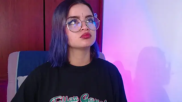 Snapshot of Raventh_ chatting on 5, 3, 2026 Raventh online show from 5, 3, 2026