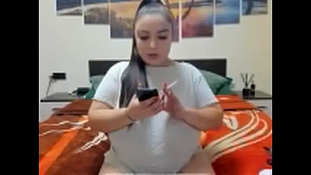 Snapshot of adelline chatting on 12, 1, 2025 adelline online show from 12, 1, 2025