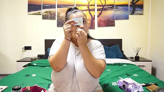 Snapshot of adelline chatting on 25, 9, 2025 adelline online show from 25, 9, 2025