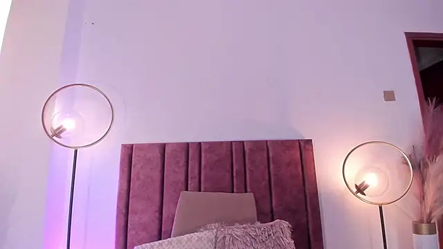 Christy Sea online show from 3, 12, 2024