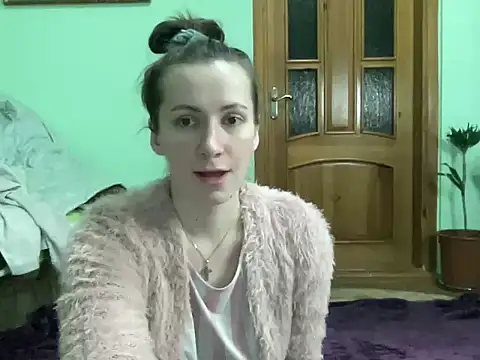 AngelTough20 online show from 4, 12, 2025