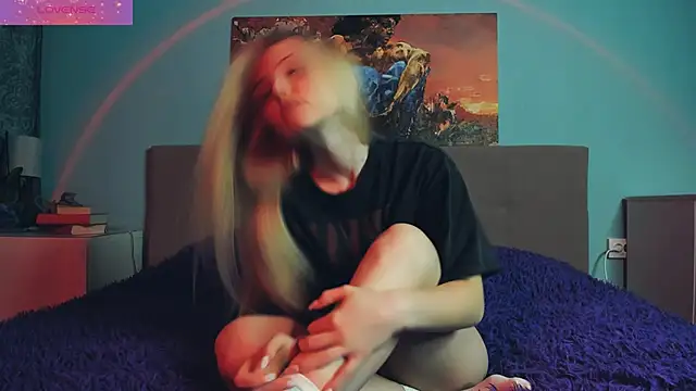 Snapshot of Linda_Roxy chatting on 4, 2, 2025 Linda Roxy online show from 4, 2, 2025