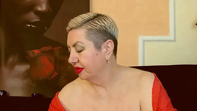 LadyPosh online show from 28, 1, 2025