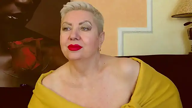 LadyPosh online show from 8, 2, 2025