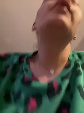 Snapshot of Dirtyfeelin chatting on 15, 12, 2024 Dirtyfeelin online show from 15, 12, 2024