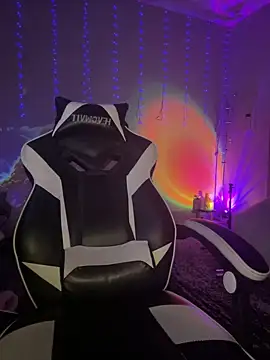 thebrattygoddess online show from 15, 3, 2025