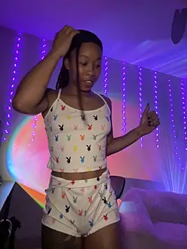 thebrattygoddess online show from 9, 9, 2025