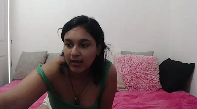 Indianbloom- online show from 6, 1, 2025