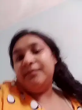 Snapshot of Indianbloom- chatting on 19, 11, 2025 Indianbloom- online show from 19, 11, 2025