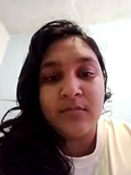 Snapshot of Indianbloom- chatting on 26, 11, 2025 Indianbloom- online show from 26, 11, 2025