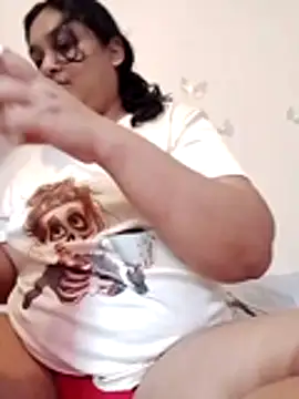 Snapshot of Indianbloom- chatting on 27, 11, 2025 Indianbloom- online show from 27, 11, 2025