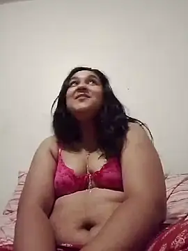 Snapshot of Indianbloom- chatting on 18, 3, 2026 Indianbloom- online show from 18, 3, 2026