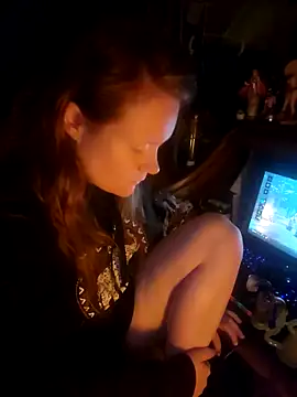 Snapshot of LilTokez chatting on 19, 12, 2025 LilTokez online show from 19, 12, 2025