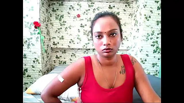 Snapshot of sexyindianchic chatting on 8, 3, 2025 sexyindianchic online show from 8, 3, 2025