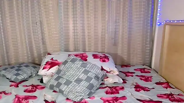 Snapshot of sexyindianchic chatting on 29, 9, 2025 sexyindianchic online show from 29, 9, 2025