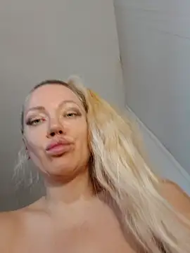 SofiaJoy online show from 5, 7, 2026