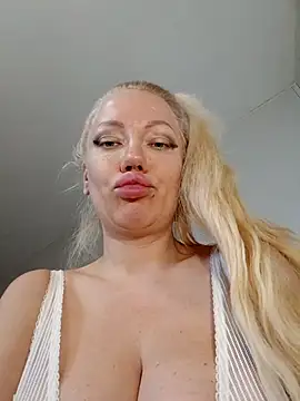 SofiaJoy online show from 13, 7, 2026
