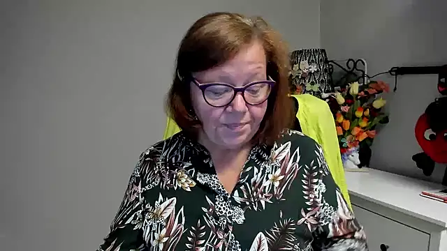 Adelewildx online show from 8, 7, 2026