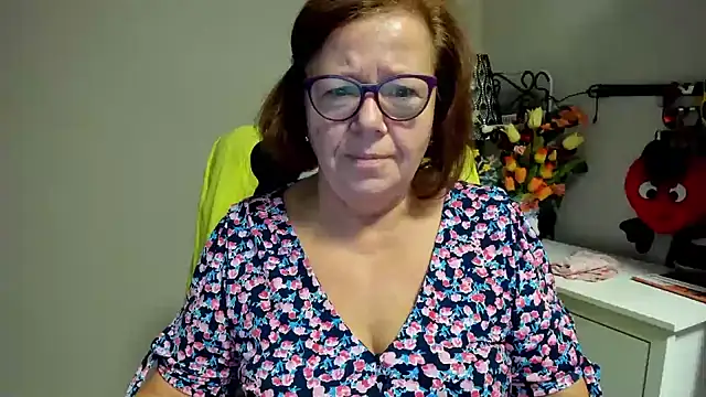 Adelewildx online show from 29, 7, 2026
