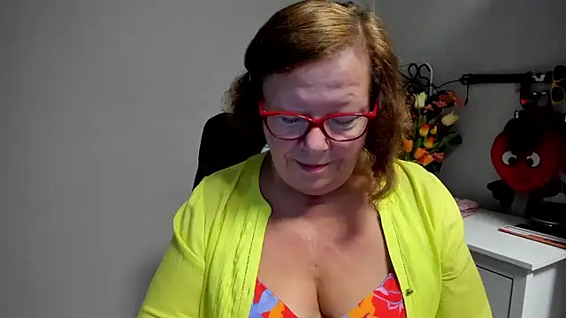 Adelewildx online show from 3, 8, 2026