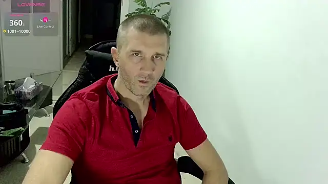 Snapshot of Maribor chatting on 8, 10, 2025 Maribor online show from 8, 10, 2025