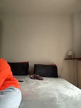 couplepenetration online show from 12, 3, 2025