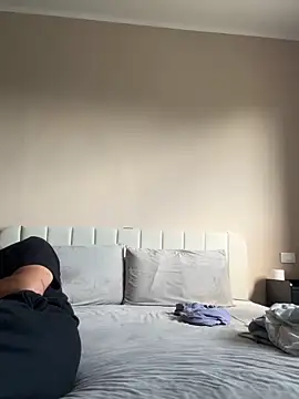 couplepenetration online show from 12, 5, 2026