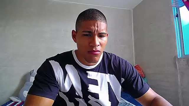 Snapshot of teddyfit19cm chatting on 20, 12, 2024 teddyfit19cm online show from 20, 12, 2024