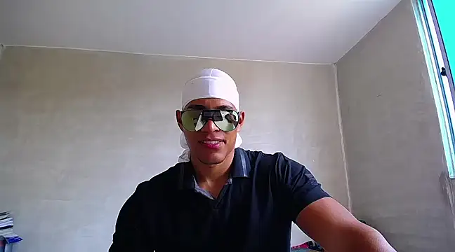 Snapshot of teddyfit19cm chatting on 12, 3, 2025 teddyfit19cm online show from 12, 3, 2025