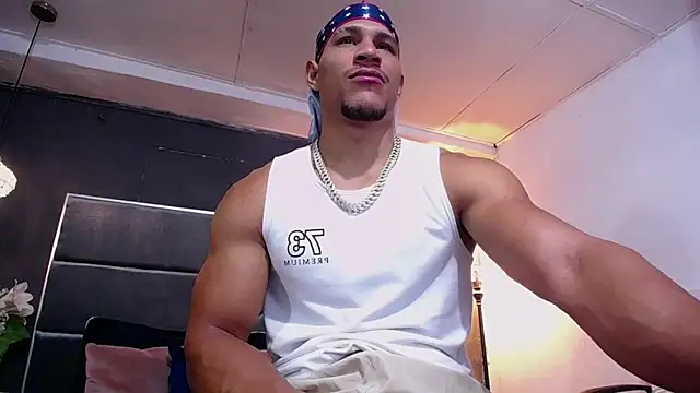 Snapshot of teddyfit19cm chatting on 21, 10, 2025 teddyfit19cm online show from 21, 10, 2025