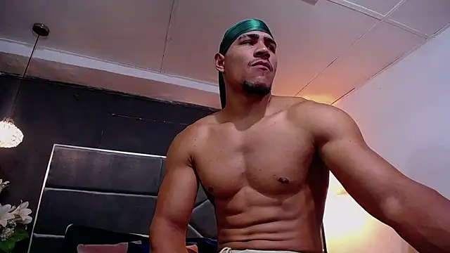 Snapshot of teddyfit19cm chatting on 22, 10, 2025 teddyfit19cm online show from 22, 10, 2025