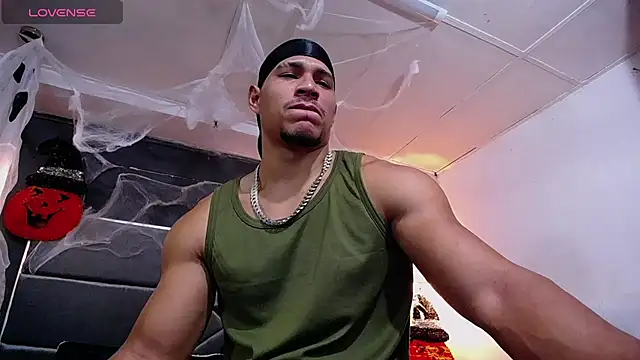 Snapshot of teddyfit19cm chatting on 4, 11, 2025 teddyfit19cm online show from 4, 11, 2025